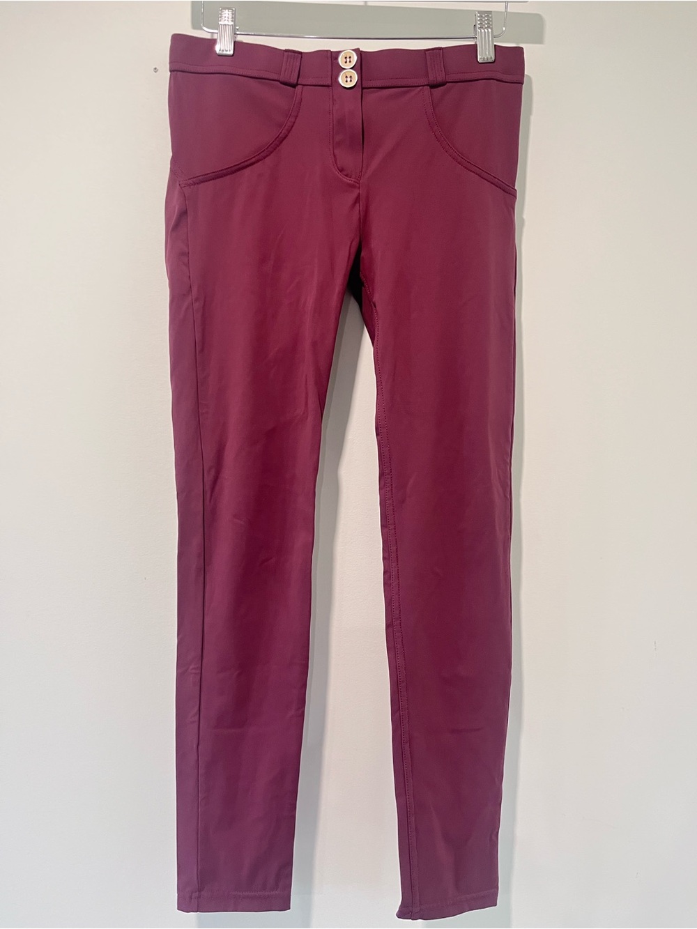 Freddy WR.UP® Shaping/Push-Up Booty Scrunch Legging Size S/4 27” Inseam Plum